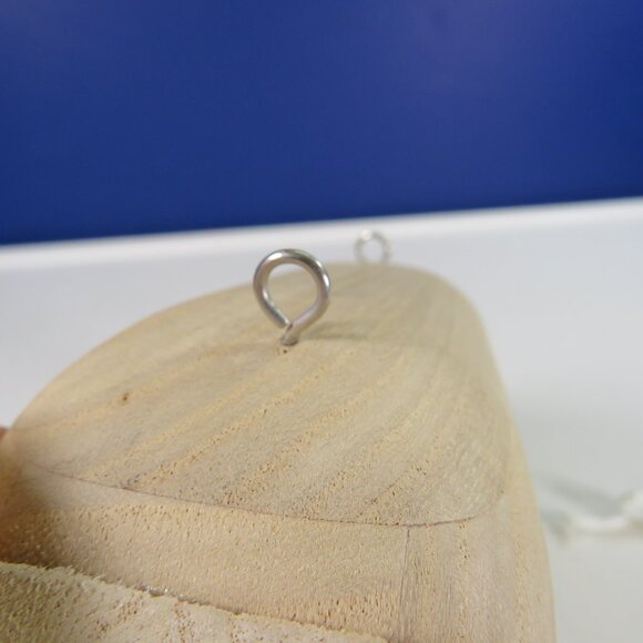 RV Camper Wood "Birdhouse" with metal hooks for hanging - Picture 8 of 10